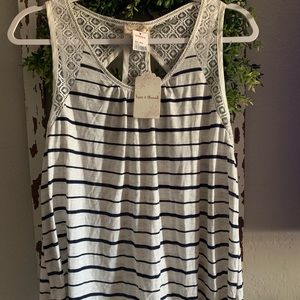 Hem & thread striped racer back tank bnwt size m.